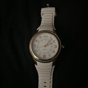 Diamond Luxury Watch w/white band, Swiss Movement Water Resistant Mint Condition